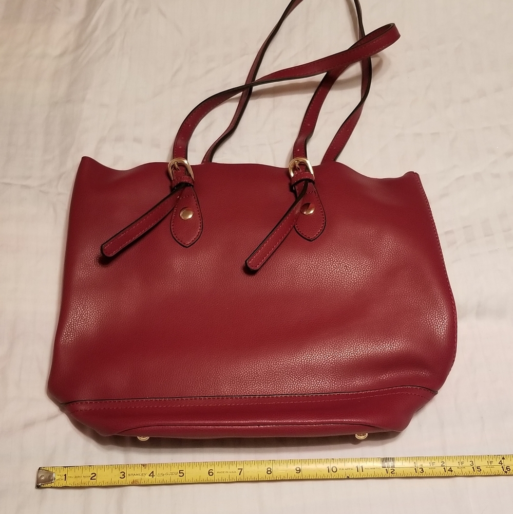 Red leather shoulder purse handbag - never used Large